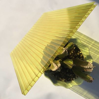 4mm - 10mm ورق پلی کربنات ، ورق زرد انتقال نور عالی